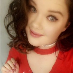 Meet your Posher, Carly